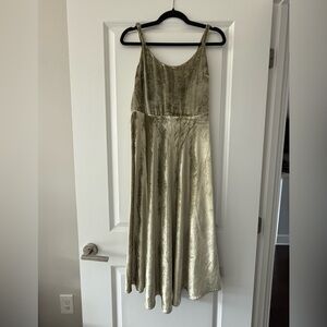 Vince Sage Velvet Scoop Neck MIDI Dress
